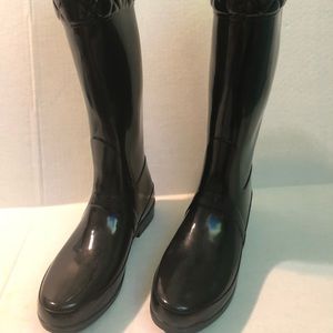 Hunter rain boots black quilt pattern